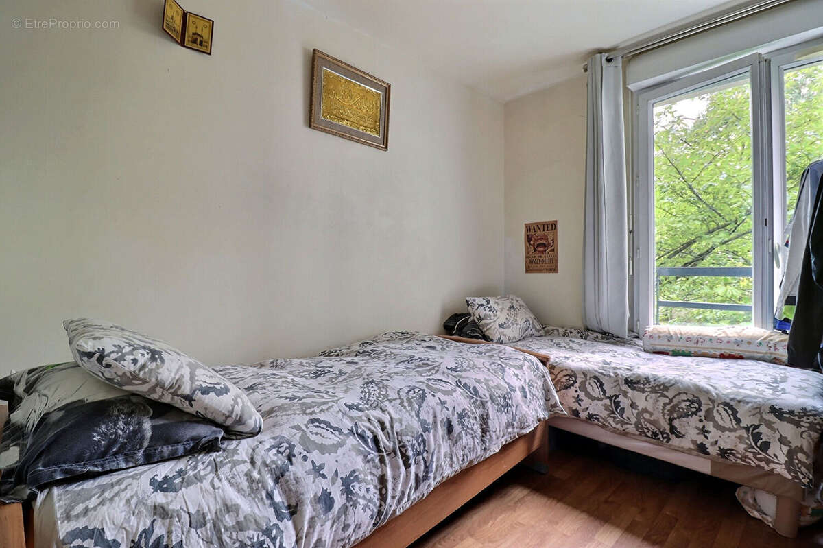 Appartement à COLOMBES