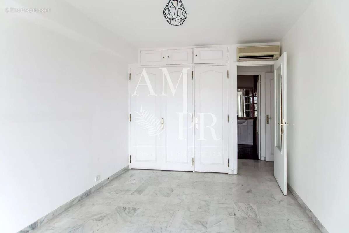 Antibes- Wilson - Appartement 3 Pièces - Vue Mer - photo 9