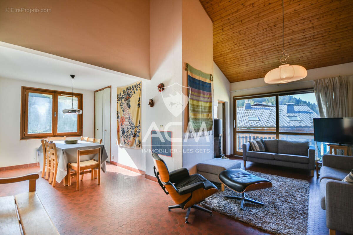 Appartement à LES GETS