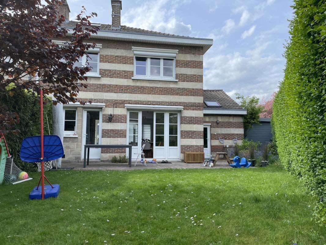 Maison à MARCQ-EN-BAROEUL