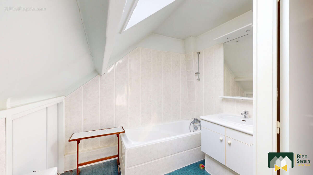 Maison à MAINVILLIERS