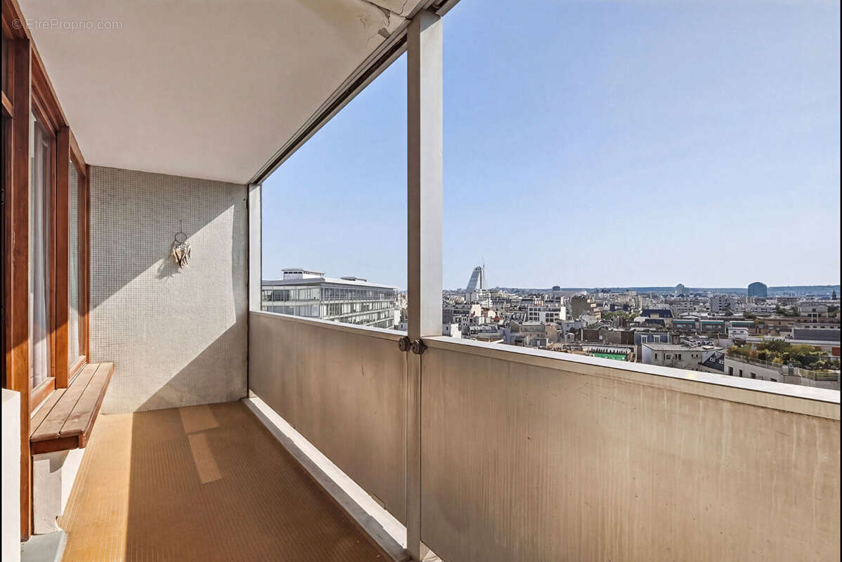 Appartement à PARIS-15E