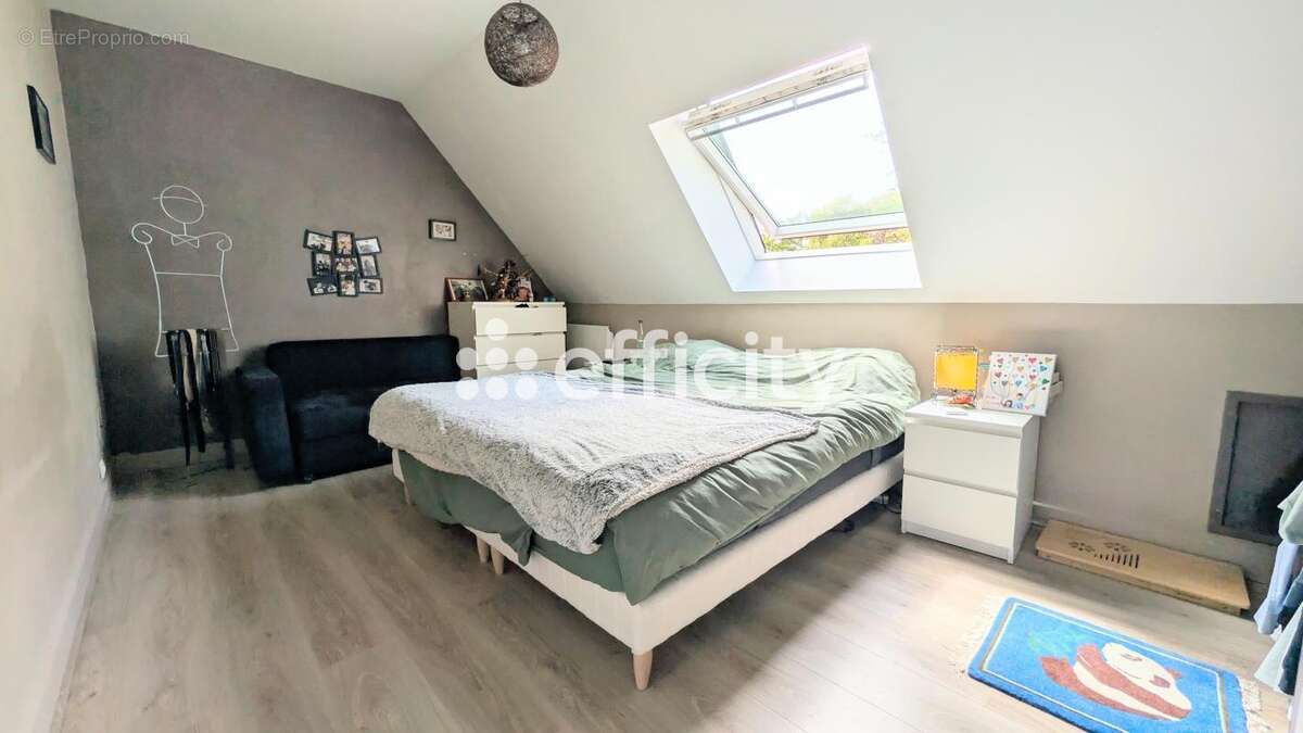 Maison 180 m² à Rochecorbon  - photo 6