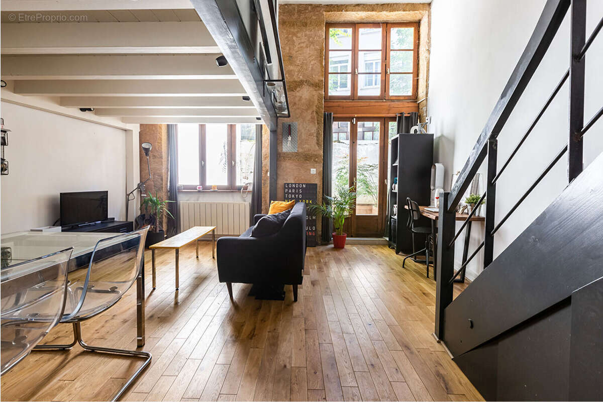 Appartement à LYON-1E