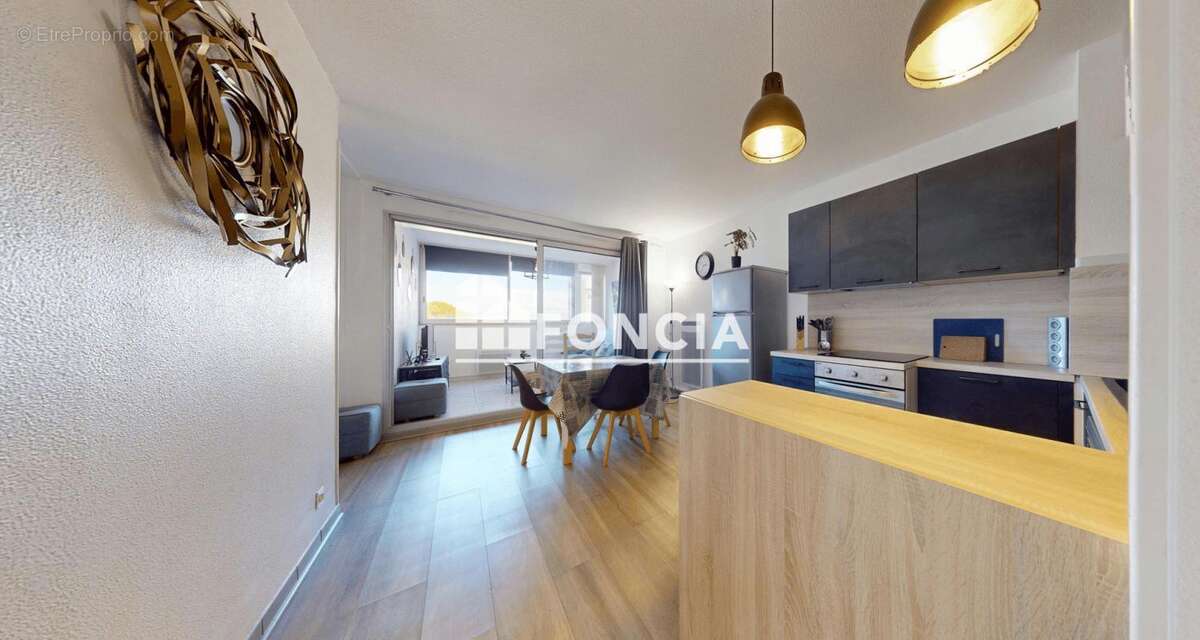 Appartement t2 renove au port - photo 2