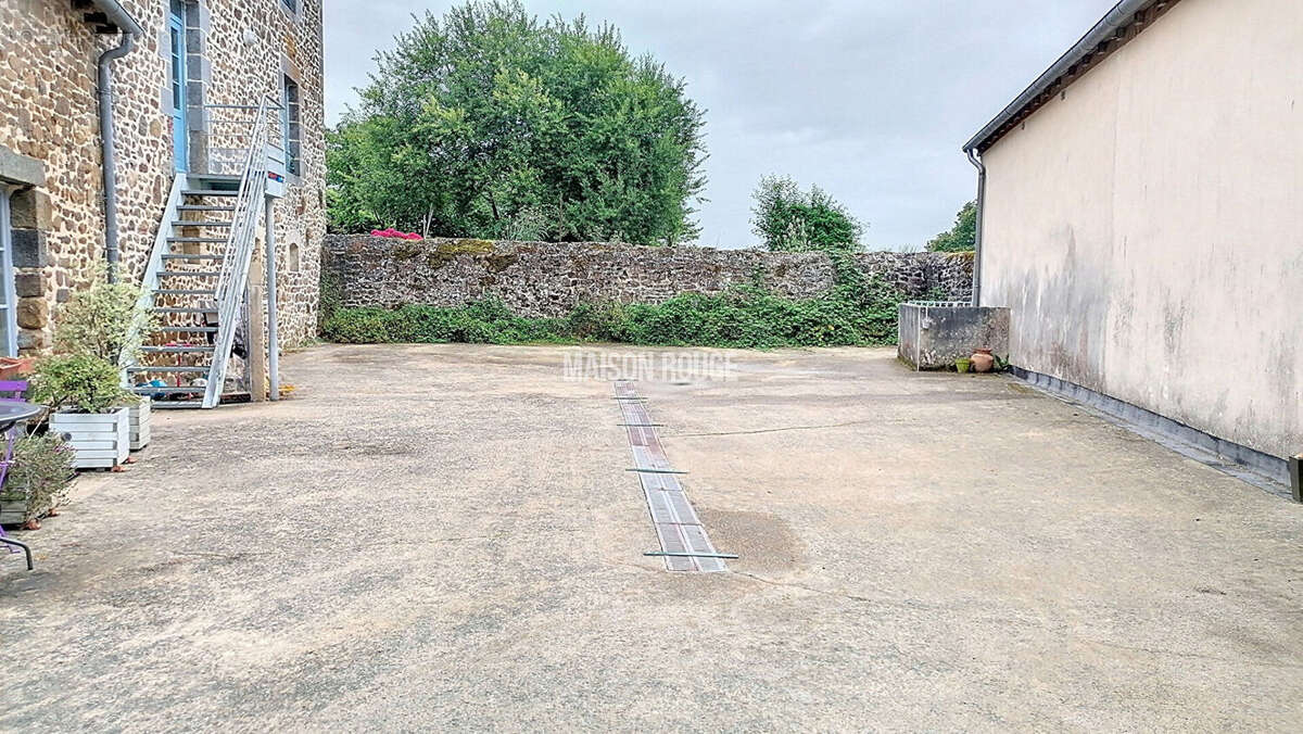 Appartement à BECHEREL