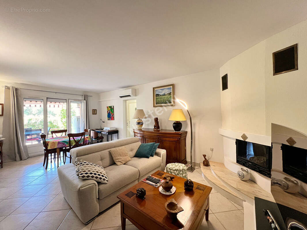 Appartement à LE PRADET