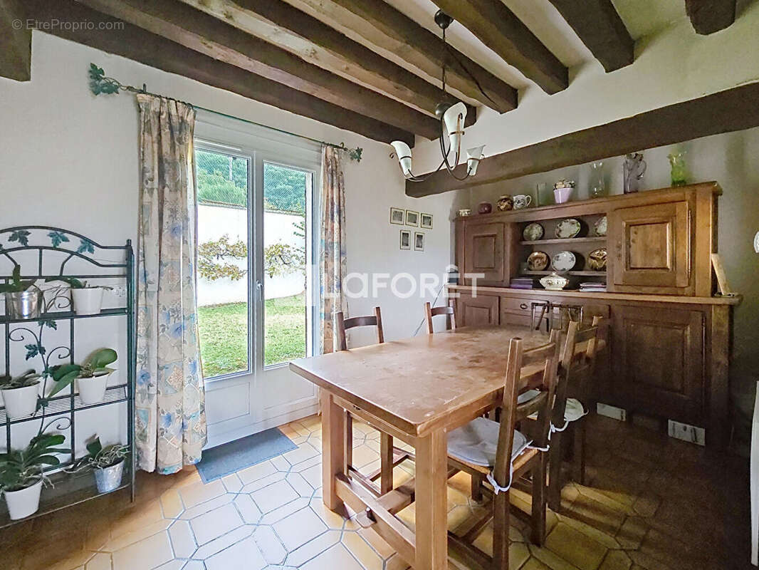 Maison à MARCOUSSIS