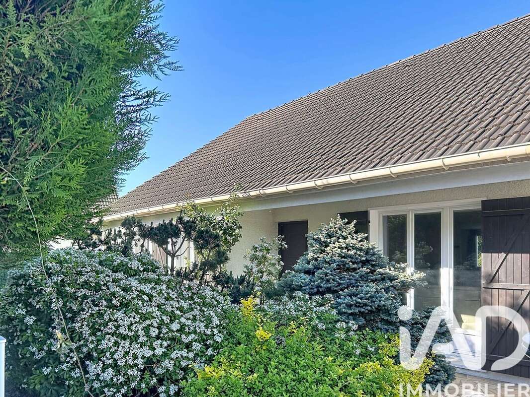 Photo 3 - Maison à SAINT-GERMAIN-LES-CORBEIL