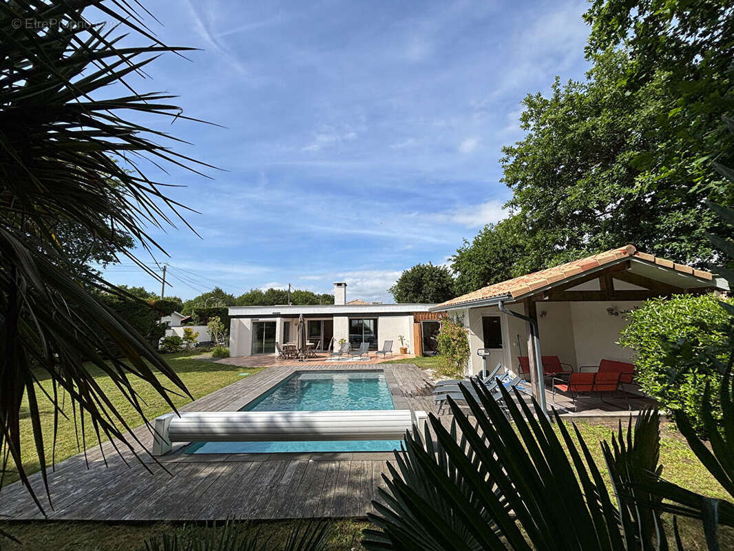 Maison à GUJAN-MESTRAS