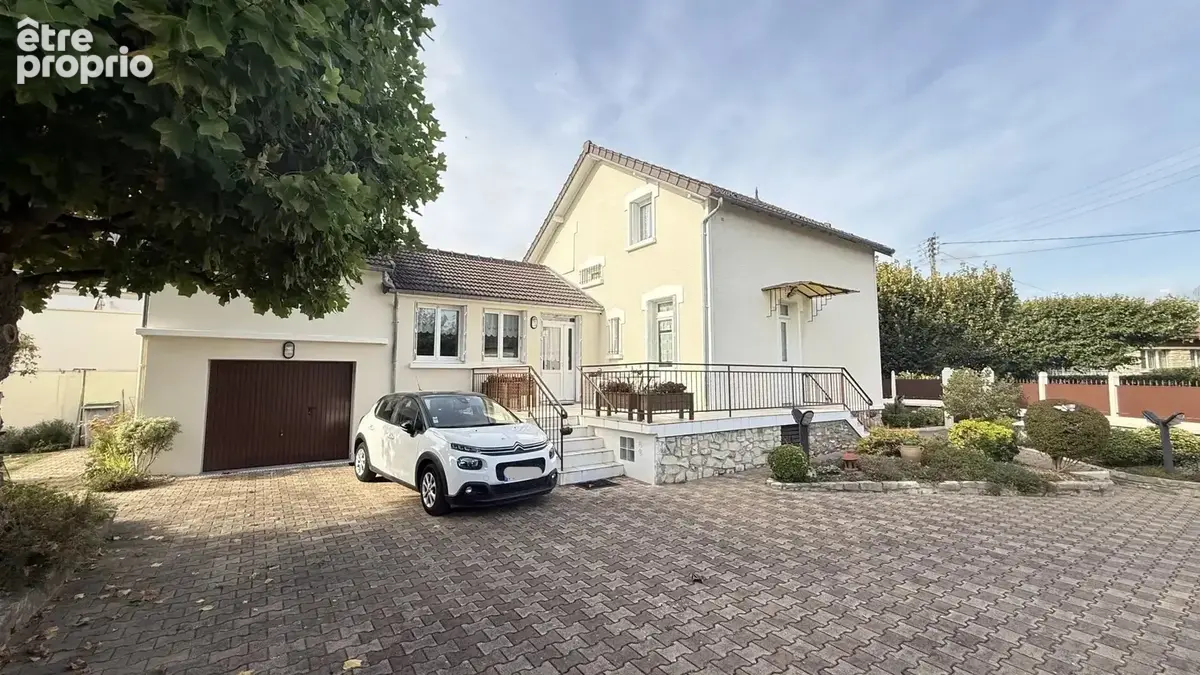 Photo Maison à Domont au prix de 468 000€