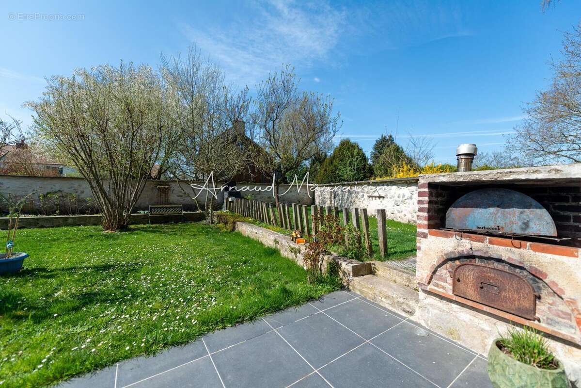 Photo 3 - Maison à VER-SUR-LAUNETTE