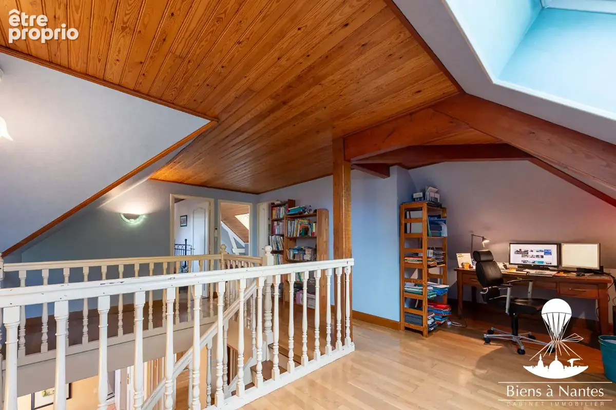A VENDRE Propriété de 2 Maisons sur  2219 m² de terrain St Julien De Concelles - photo 9