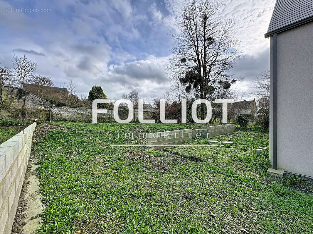 Maison à SECQUEVILLE-EN-BESSIN