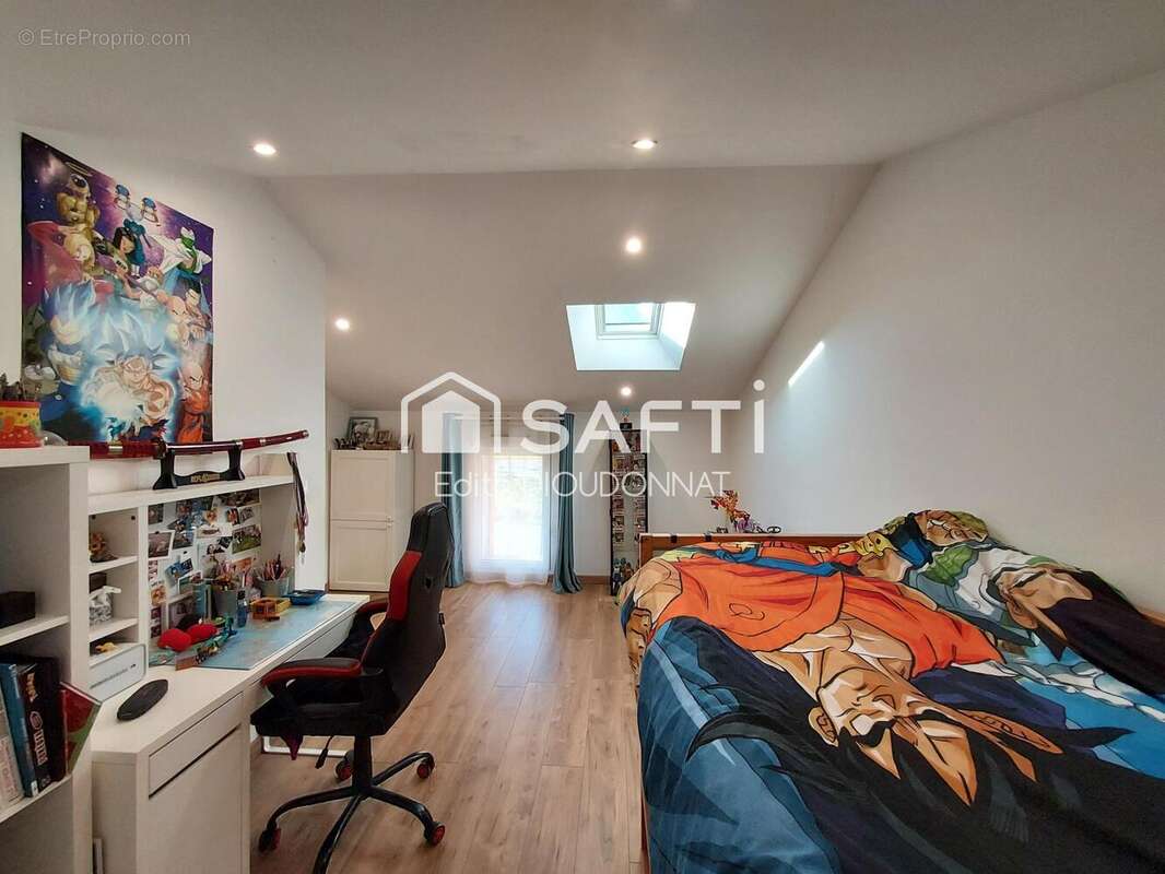 Photo 5 - Maison à MOUTIERS-LES-MAUXFAITS