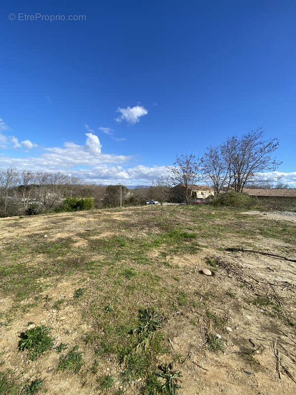 Terrain à LA VOULTE-SUR-RHONE