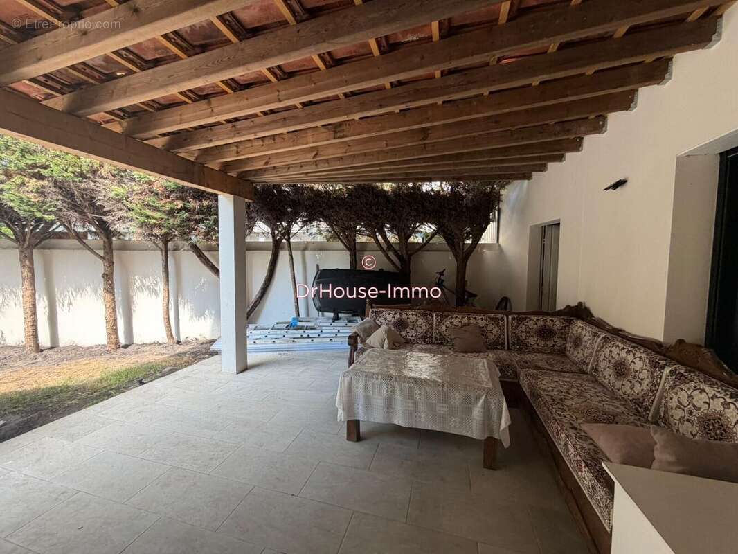 Maison 172 m² à Pessac  - photo 2