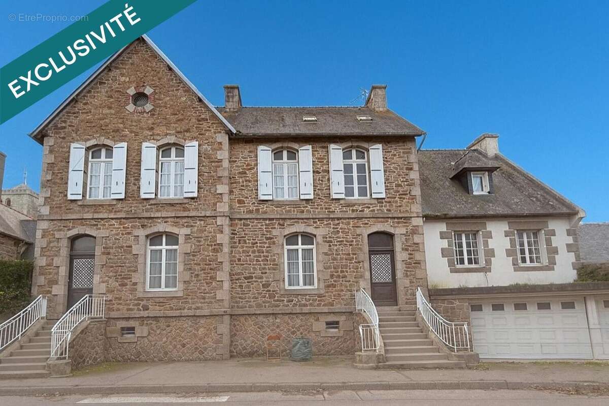 Maison 260 m² à Penvenan  - photo 2