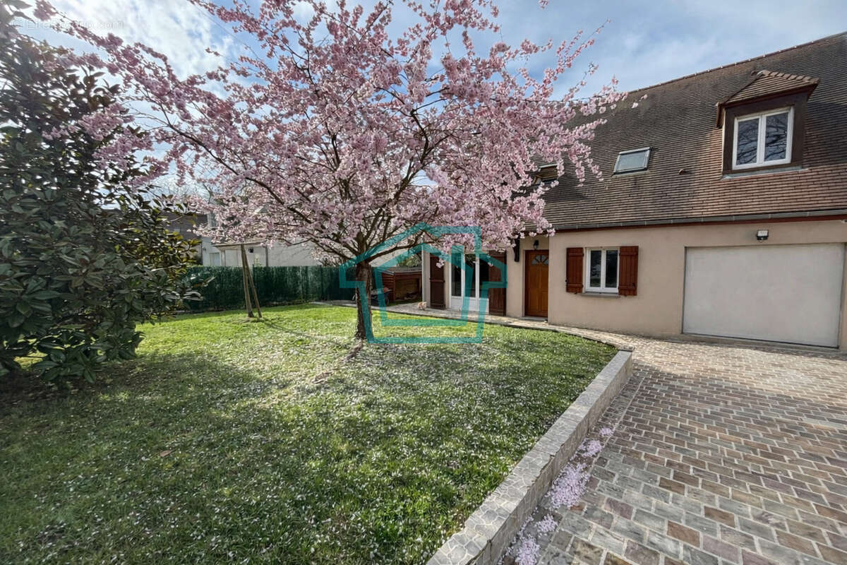 Maison à SEPTEUIL