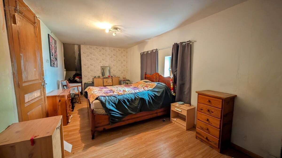 Maison à GOUZEAUCOURT