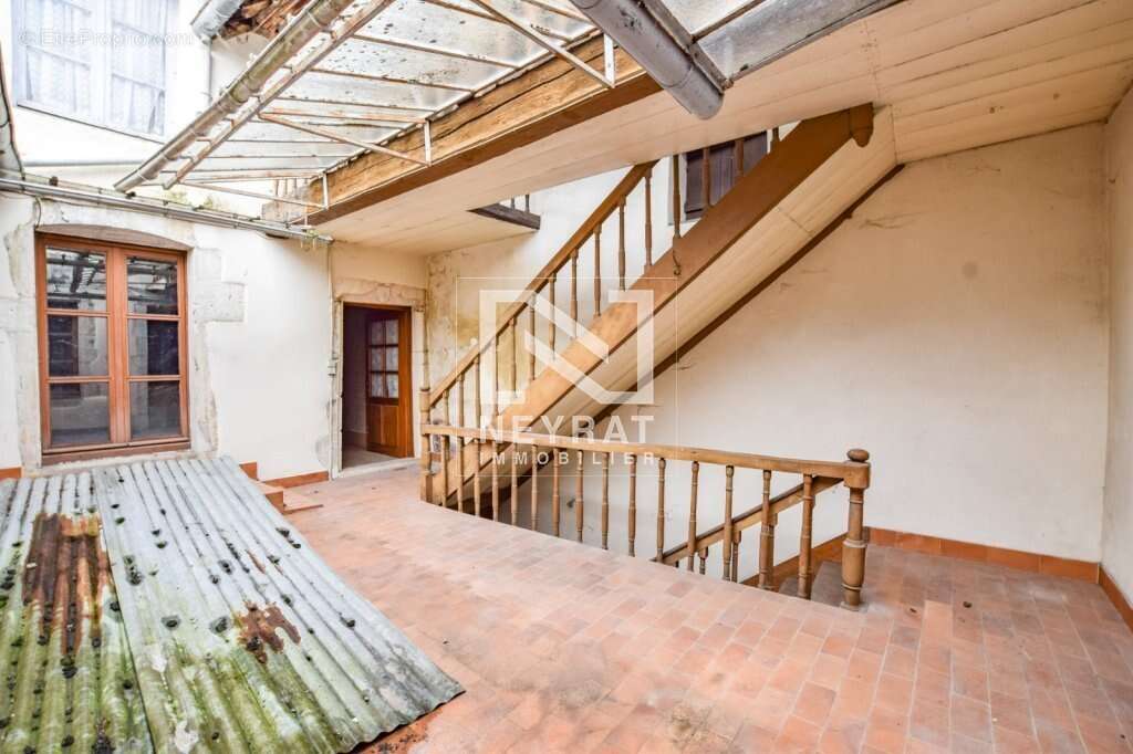 Appartement à GIVRY