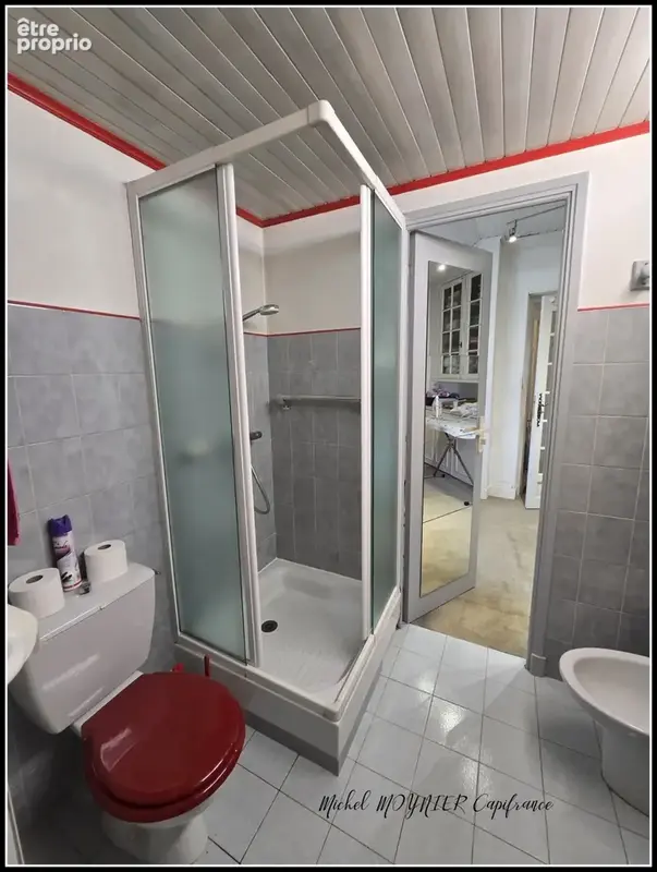 À L’Argentière-la-Bessée, maison de caractère sur plus de 2 500 m² de terrain, volumes, annexes et vraie présence - photo 16