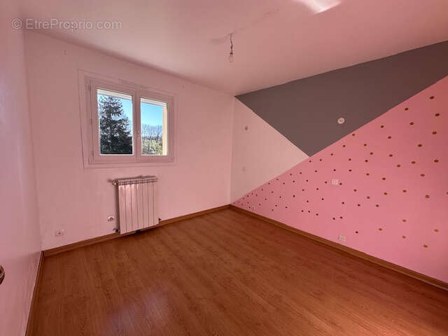 Maison à CHASTELLUX-SUR-CURE