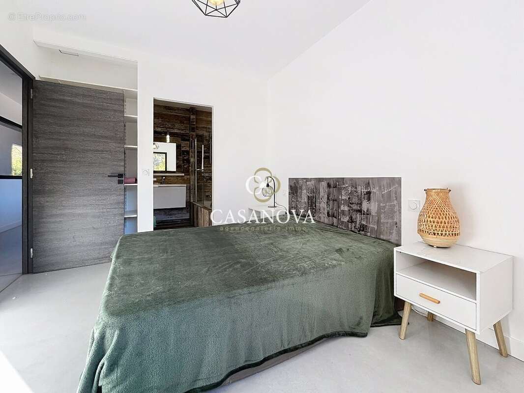 Maison à CLERMONT-L&#039;HERAULT