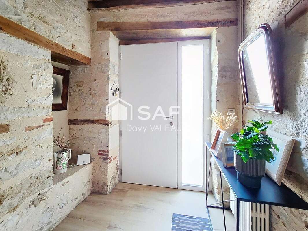 Maison 180 m² à Chantonnay  - photo 3