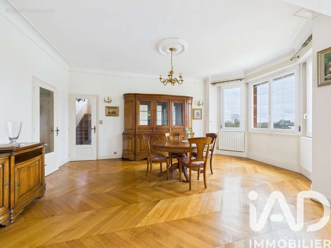 Photo 4 - Maison à MONTEREAU-FAULT-YONNE