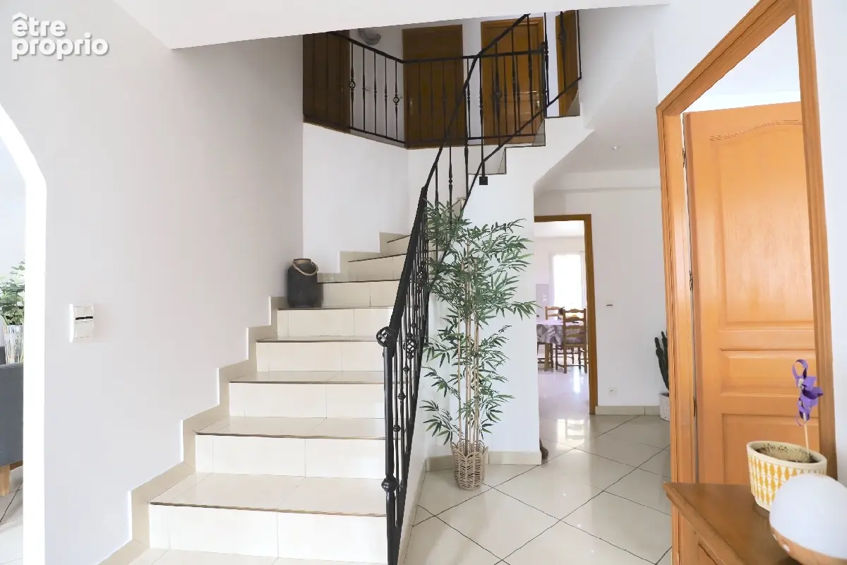Maison 151 m² à Pontault-Combault  - photo 5