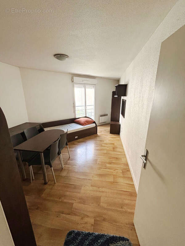Appartement à MARSEILLE-3E