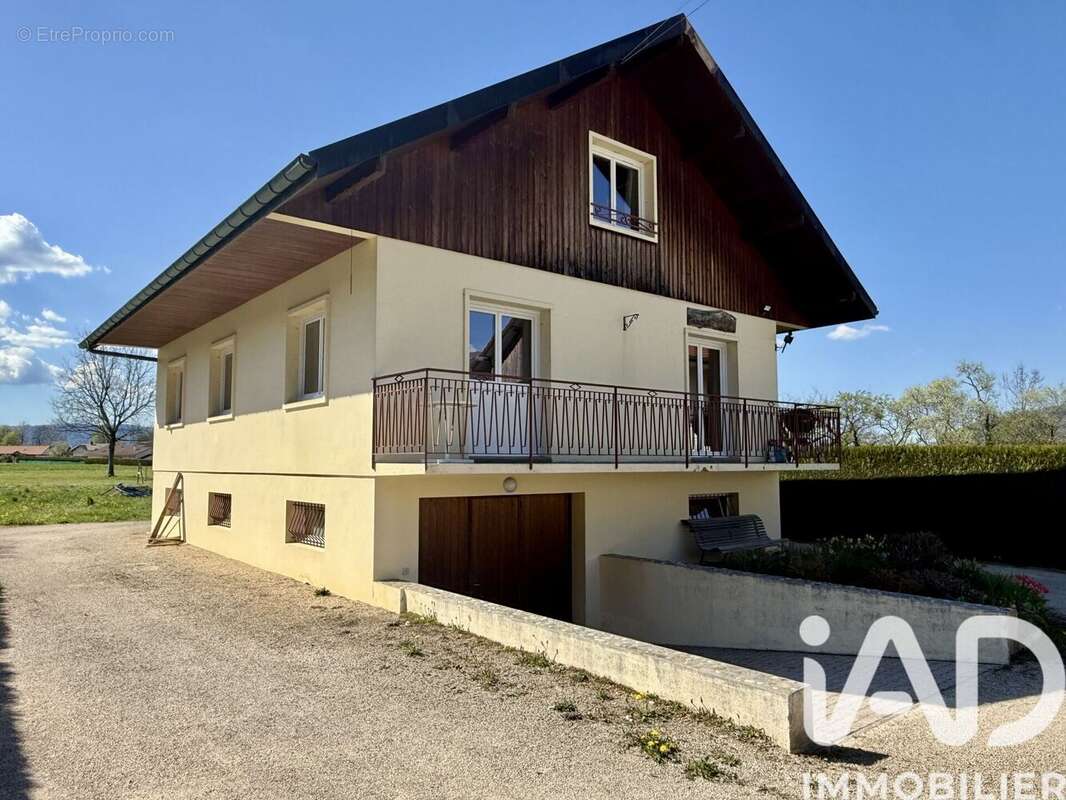 Photo 2 - Maison à BONNEVILLE