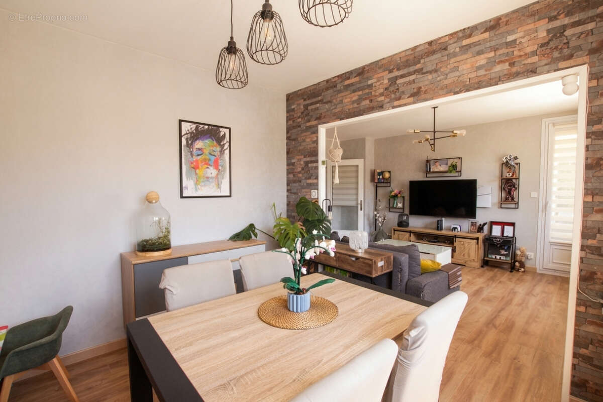 VIENNE - Appartement Type 3 - photo 3