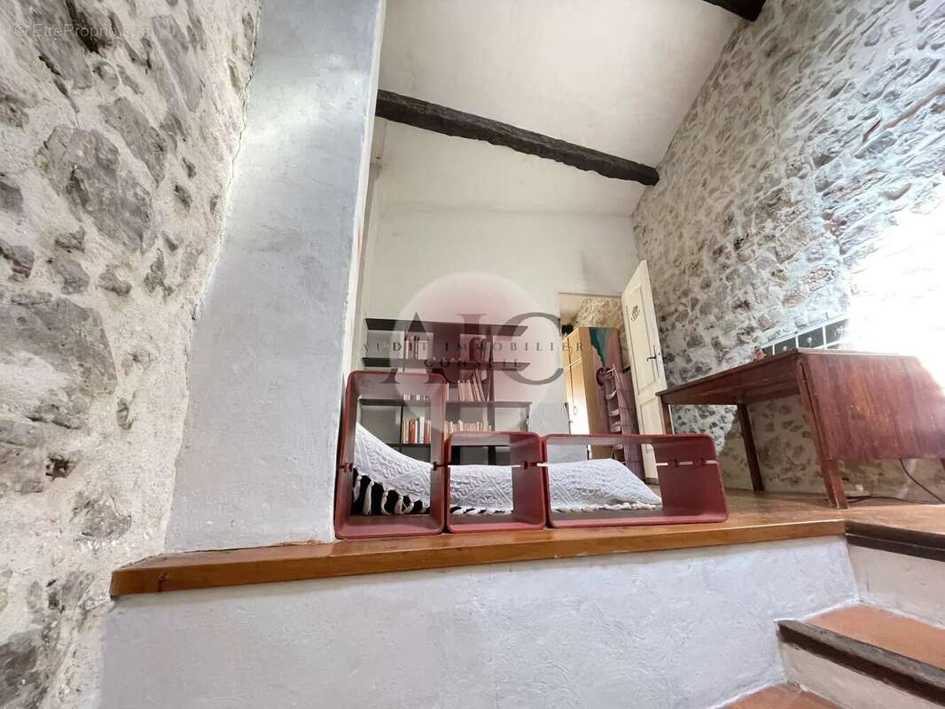 Maison à MONTAUROUX