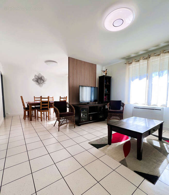 Maison à LE BLANC-MESNIL