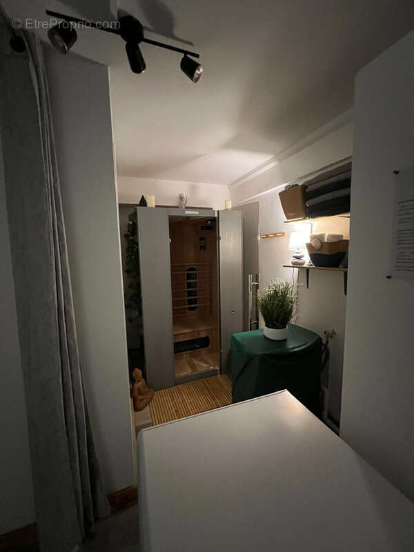 Commerce à BAIE-MAHAULT