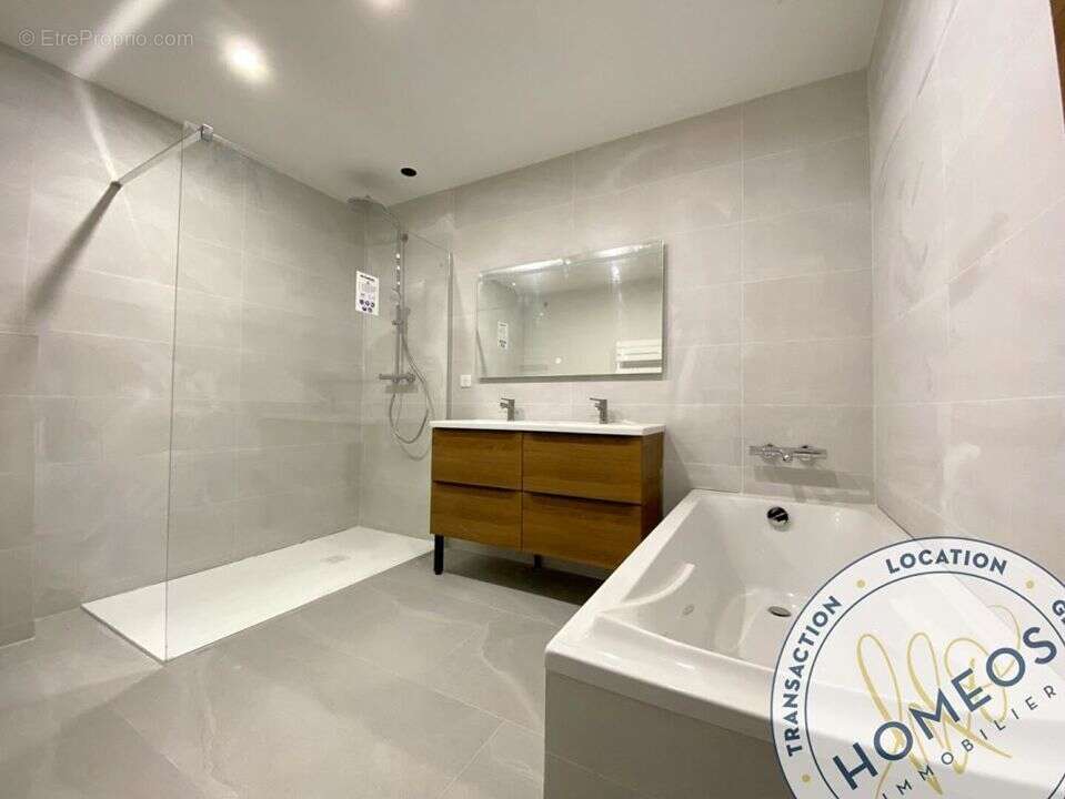 Maison 152 m² à Tossiat  - photo 800