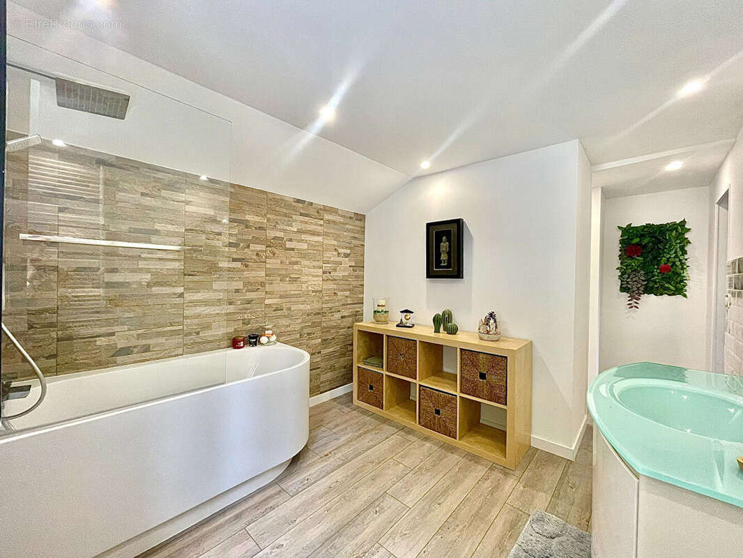 Maison à BONSECOURS