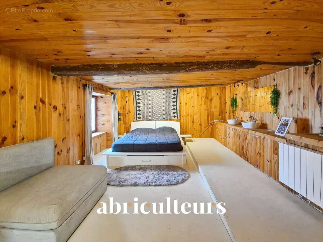 Maison à BRIE-SOUS-MATHA