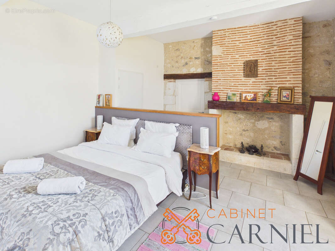 Propriété de charme avec activité de gîtes   Piscine, spa - photo 12