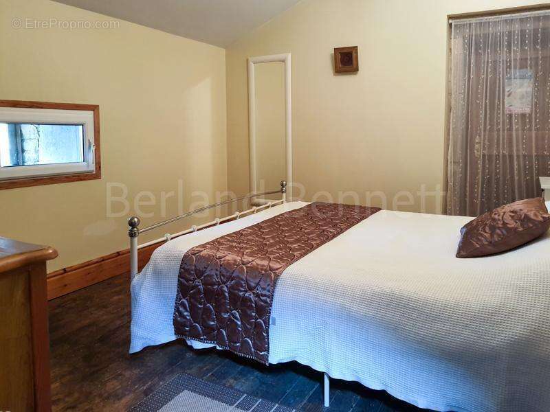 Maison à SAUZE-VAUSSAIS