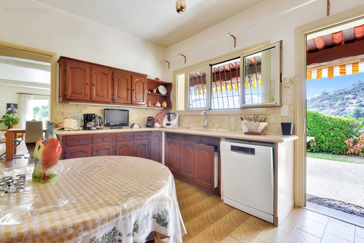 A vendre nice - villa de plain-pieds - piscine. - photo 4
