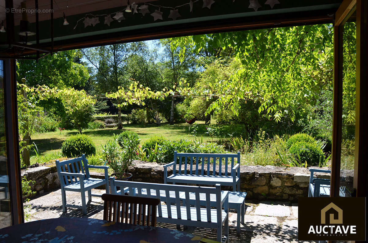 Manoir de caractère à Alençon ? 3,5 ha, fenêtres à meneaux, maison d'amis, 6 chambres - photo 9