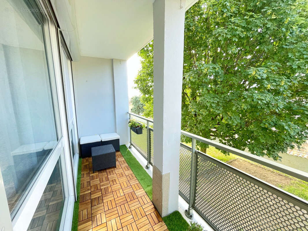 Appartement à OULLINS
