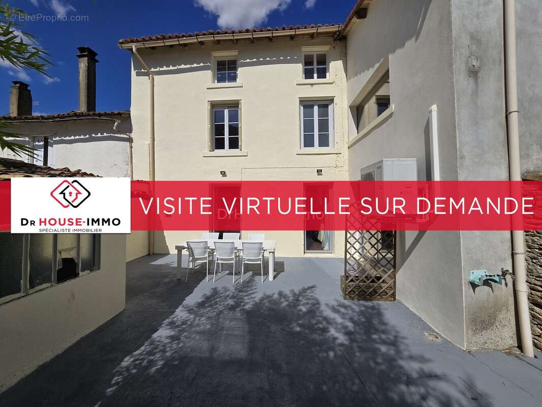 Maison à LA MOTHE-SAINT-HERAY
