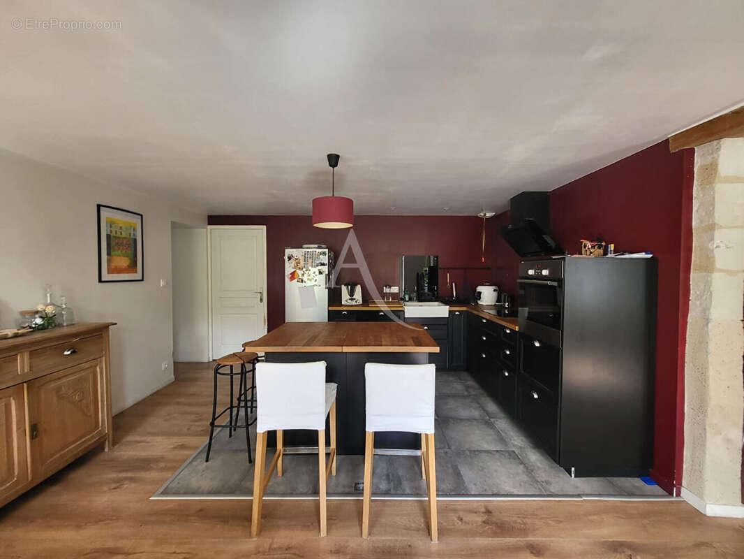 Maison à SAINT-GERMAIN-DES-PRES