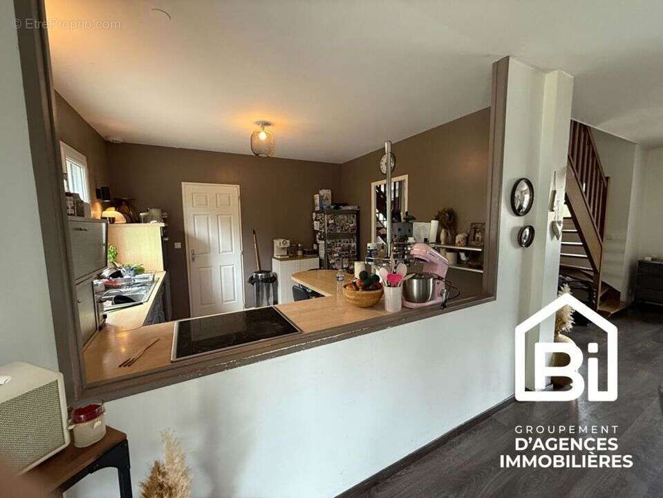 Maison à AMAYE-SUR-ORNE