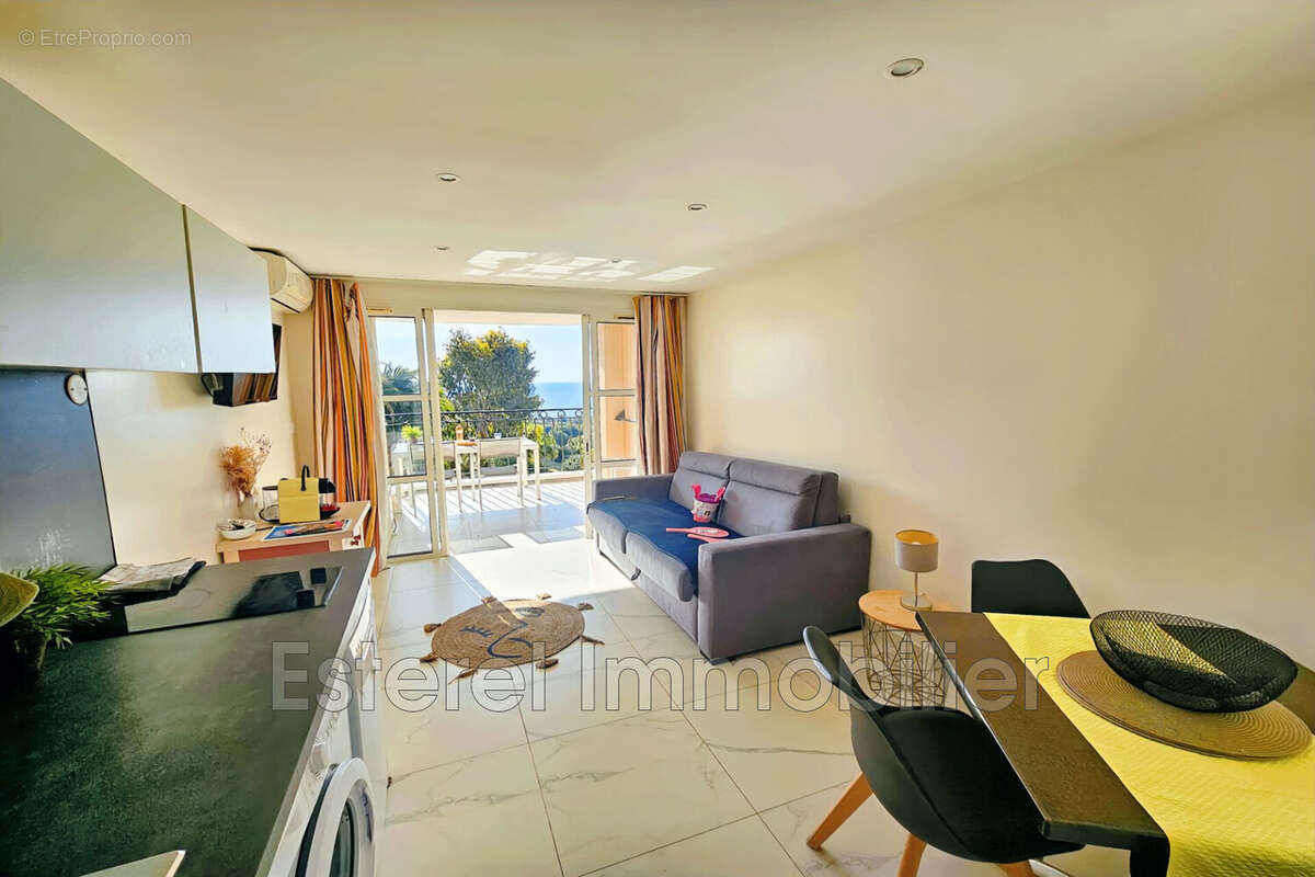 Appartement à SAINT-RAPHAEL