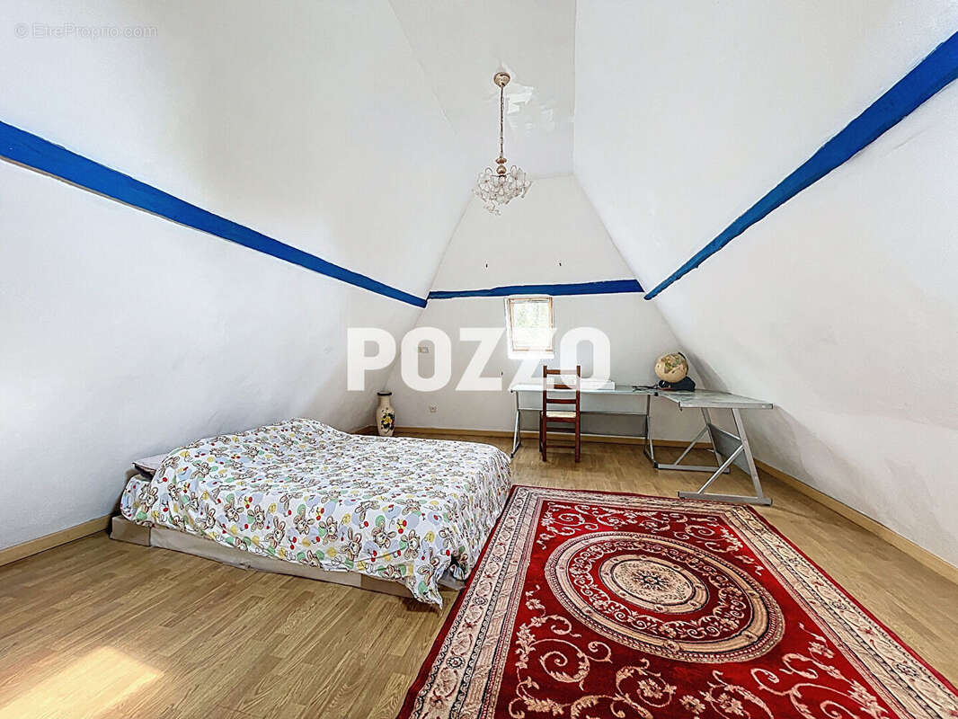 Maison à BONNEVILLE-LA-LOUVET